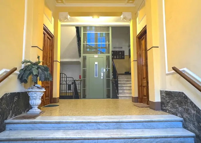 Apartment Lucy's Flowers *