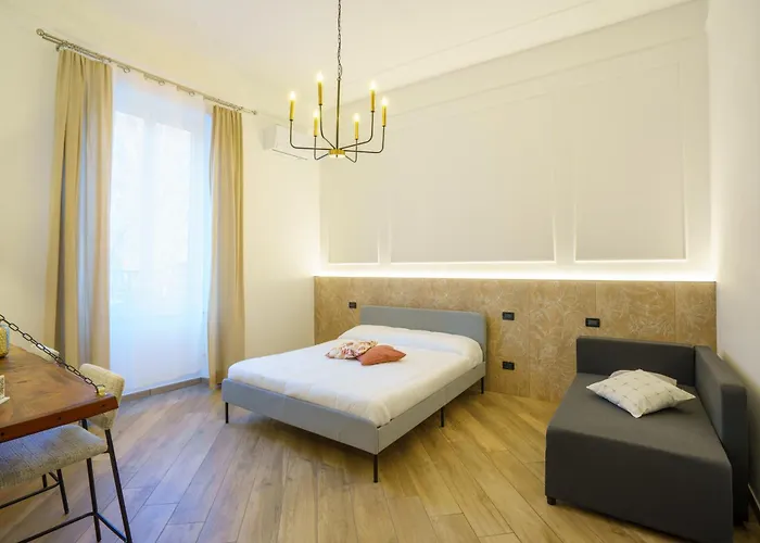 Lucy's Flowers Apartment