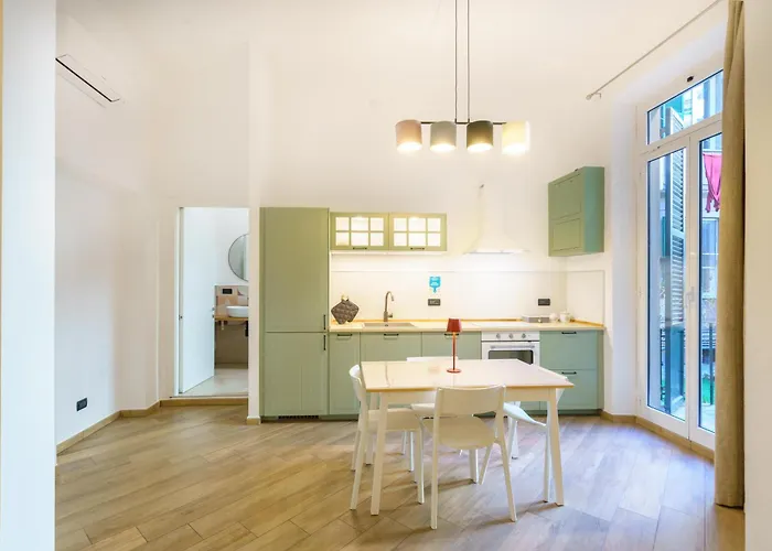 Lucy's Flowers Apartment *