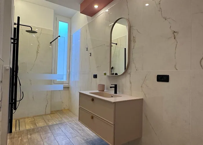 Lucy's Flowers * La Spezia