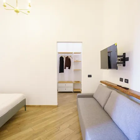 Lucy's Flowers * La Spezia